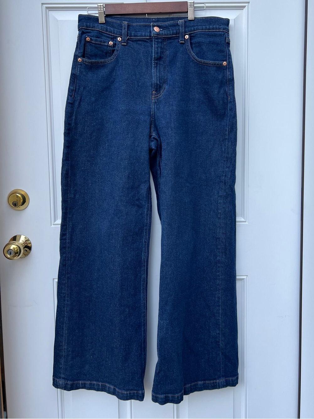 GAP High Rise Stride Jean